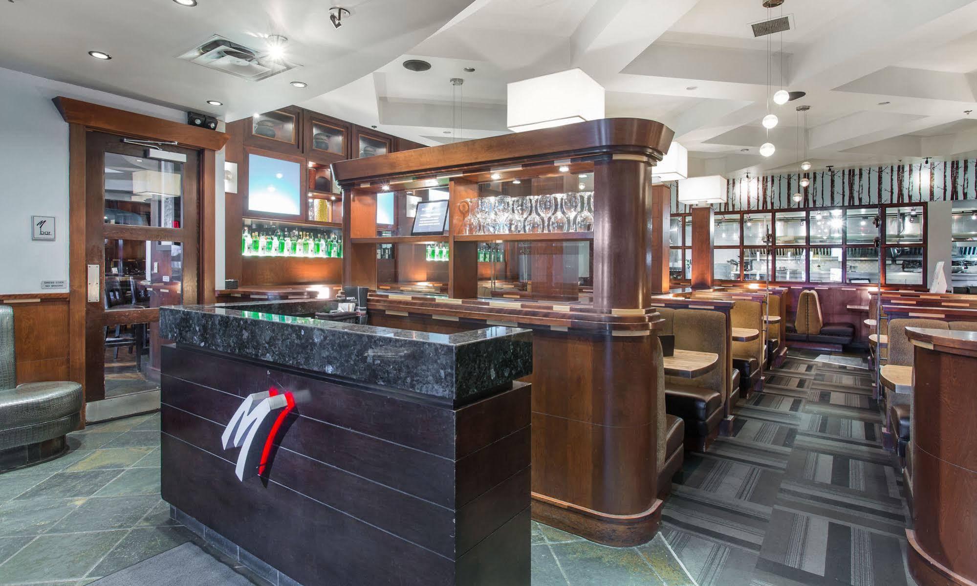 Sandman Hotel Ред Дир Экстерьер фото