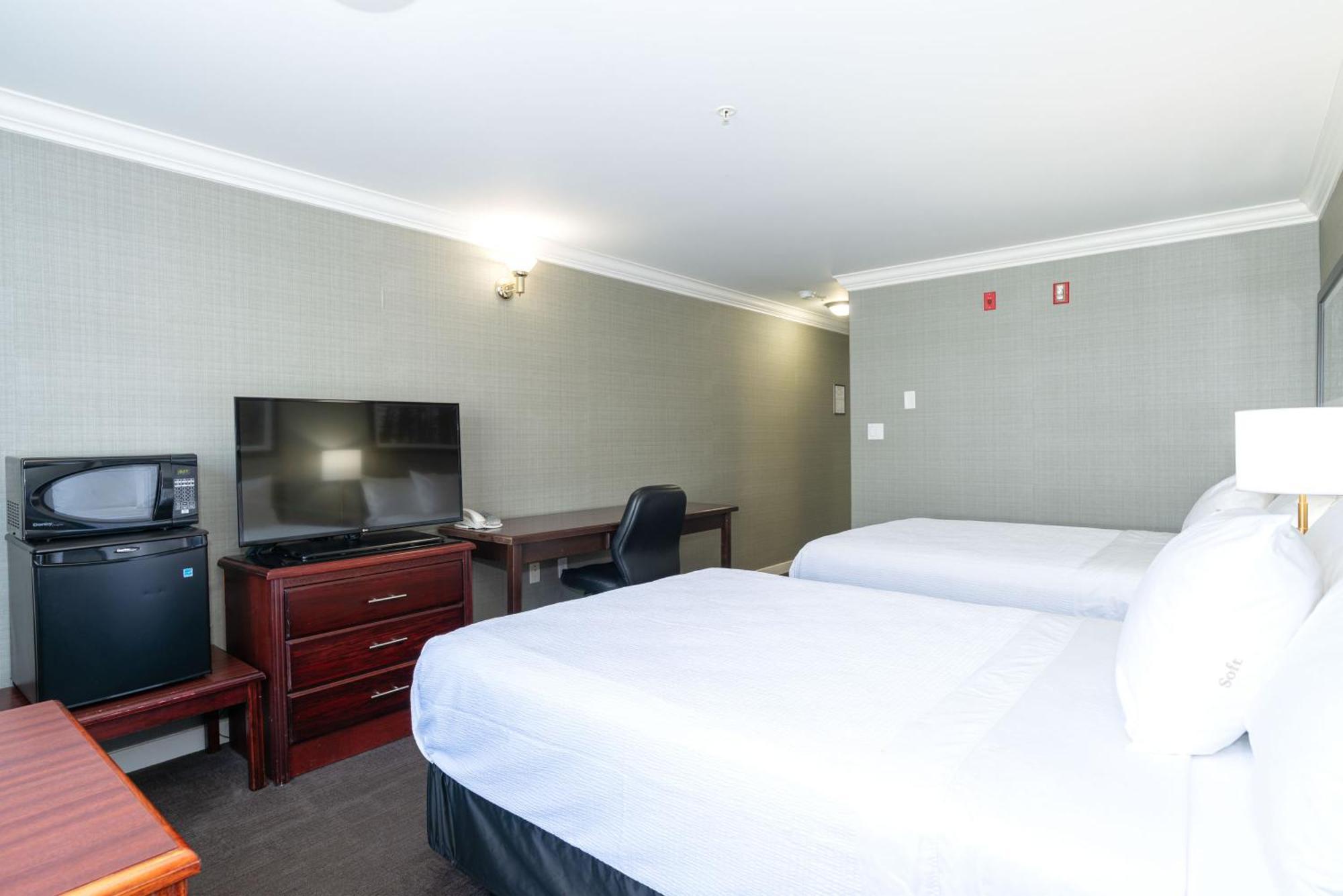 Sandman Hotel Ред Дир Экстерьер фото